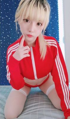 老汉色av_1080超清在线观看