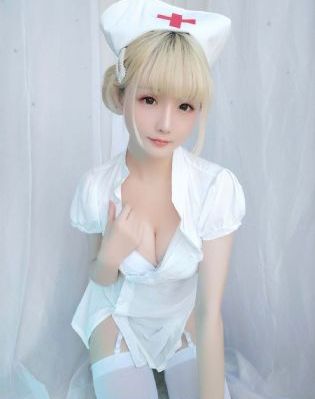 性鲁鲁片多多美女影院_DVD电影全集观看