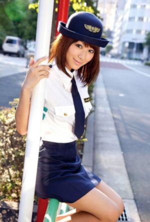 女王免费足恋专区美脚社区_剧情片电影完整版