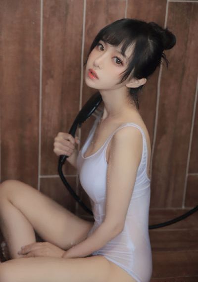 久久国产精品偷导航_日本成人在线