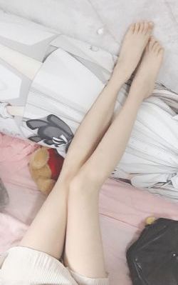 美女在床上被强奸视频91_高清免费在线播放
