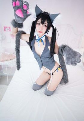 美女视频黄的免费的_720免费全集观看